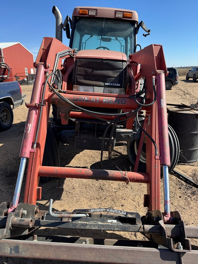 CASE IH Maxxum MX110 Tractor - Image 4