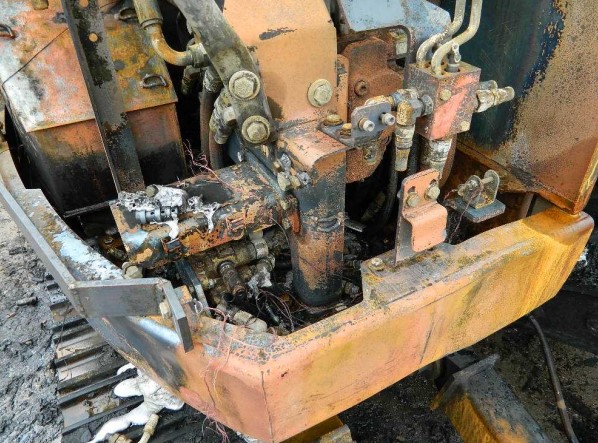 2006 Caterpillar 308 Excavator - Image 25