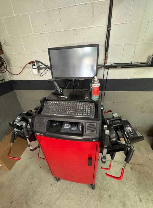 Various Tire Service Equipment - Image 4