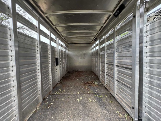 2025 Exiss EXP SCP 6820 Livestock Trailer - Image 22