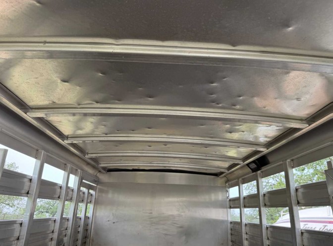 2025 Exiss EXP SCP 6820 Livestock Trailer - Image 23