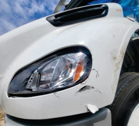 2026 Freightliner M2 106 Plus 4 x 2 Ex Cab DSL ArborTech 1472 Chip Body - Image 17