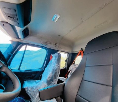 2026 Freightliner M2 106 Plus 4 x 2 Ex Cab DSL ArborTech 1472 Chip Body - Image 24