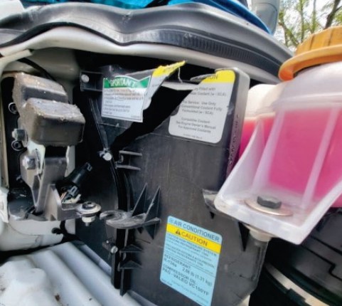 2026 Freightliner M2 106 Plus 4 x 2 Ex Cab DSL ArborTech 1472 Chip Body - Image 29