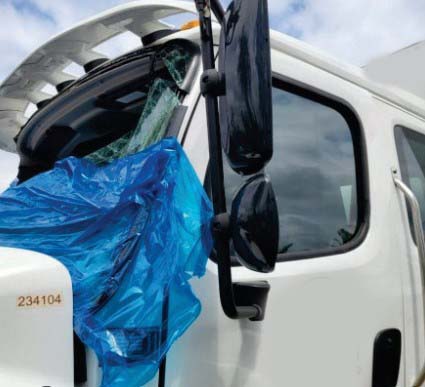 2026 Freightliner M2 106 Plus 4 x 2 Ex Cab DSL ArborTech 1472 Chip Body - Image 5