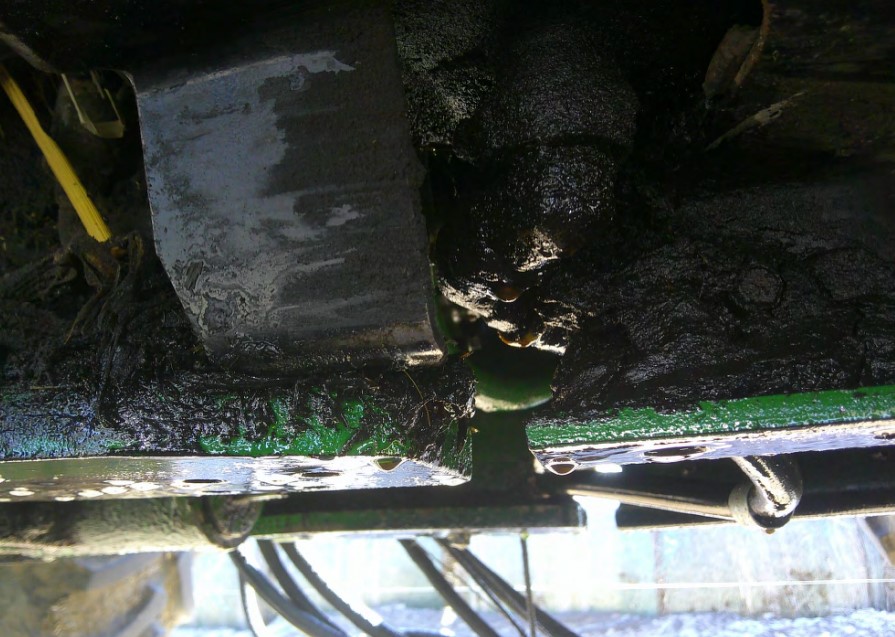 1999 John Deere 8300 Tractor - Image 12