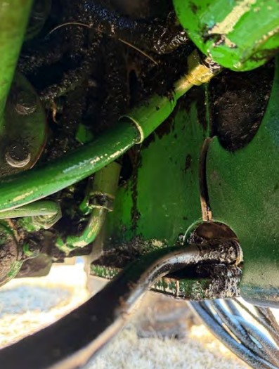 1999 John Deere 8300 Tractor - Image 14