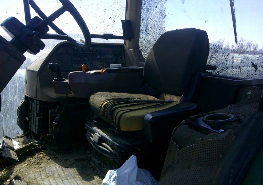 1999 John Deere 8300 Tractor - Image 21