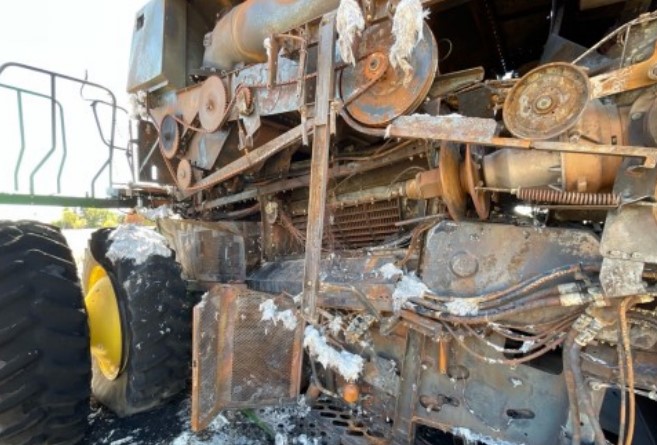 2011 John Deere s770 Combine - Image 12