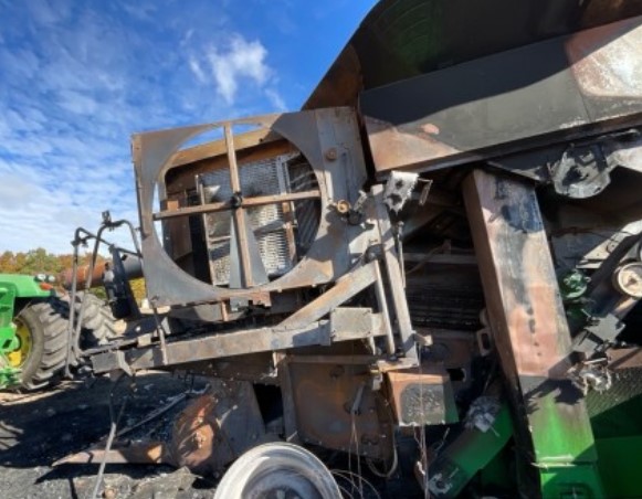 2011 John Deere s770 Combine - Image 7