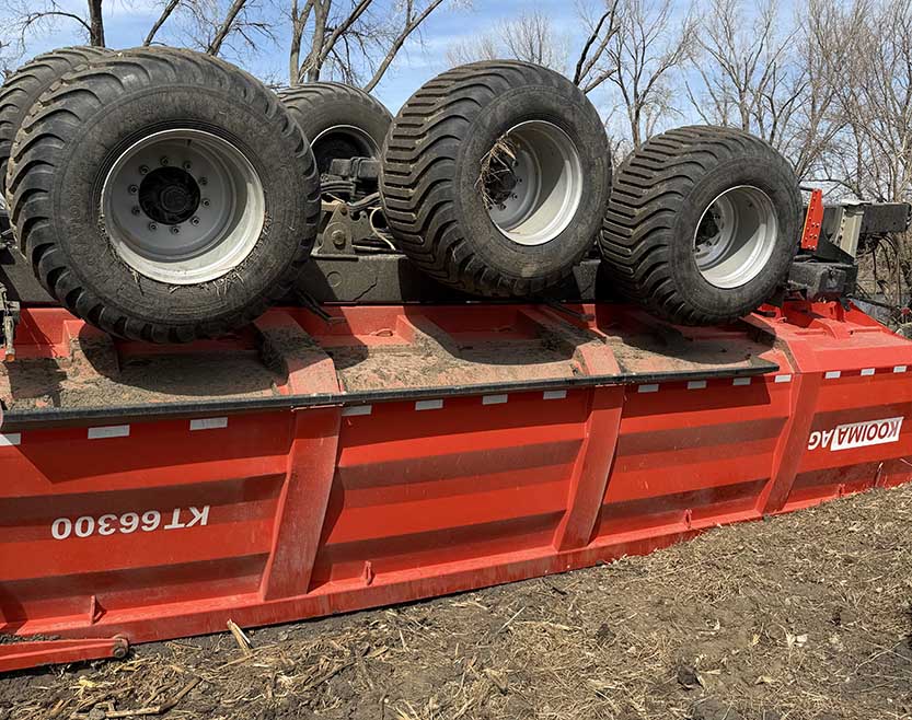 2025 Kooima KT 66300 Ag Wagon - Image 2