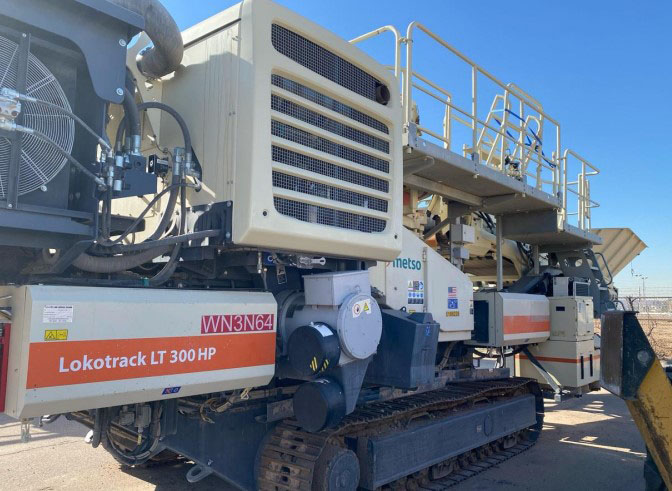 2021 Metso Lokotrack LT 300HP Mobile Cone Crusher - Image 2