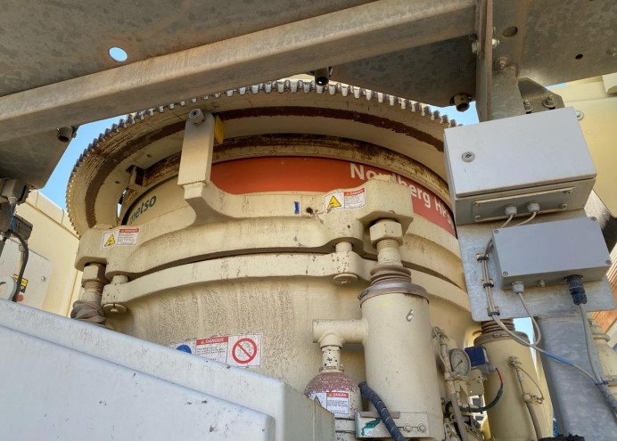 2021 Metso Lokotrack LT 300HP Mobile Cone Crusher - Image 9