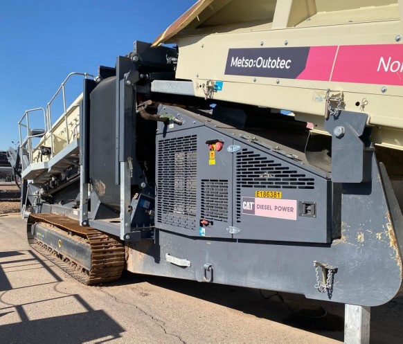 2023 Metso S2.11 Mobile Scalping Screen - Image 8
