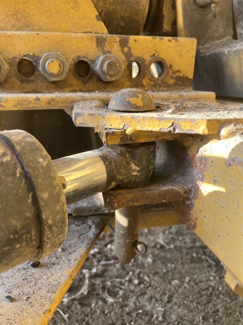 Flink 11PA4860 APW Snow Plow - Image 10