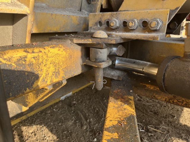 Flink 11PA4860 APW Snow Plow - Image 19