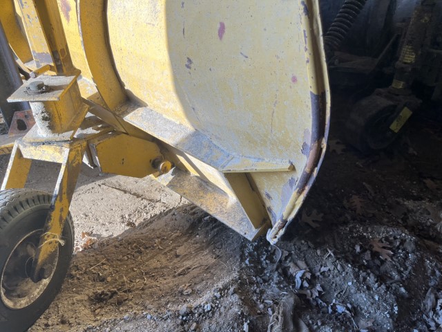 Flink 11PA4860 APW Snow Plow - Image 28