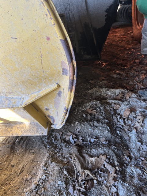 Flink 11PA4860 APW Snow Plow - Image 29