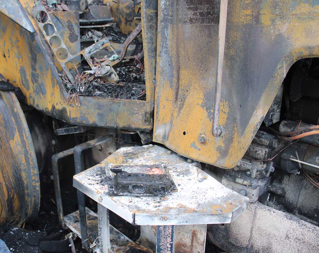 White 140 Tractor - Image 7