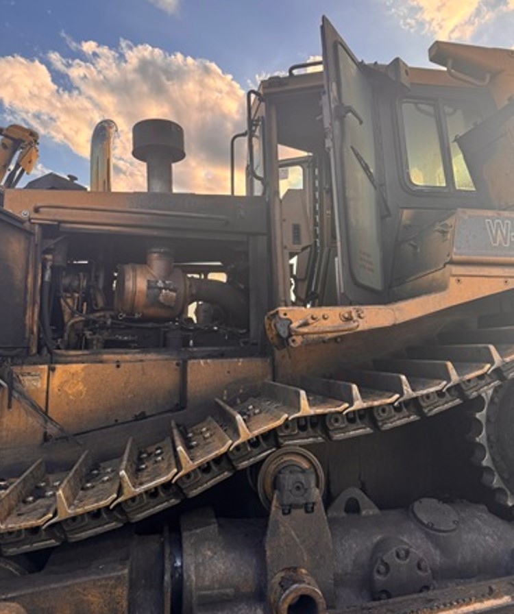 1990 Caterpillar D8N Dozer - Image 4