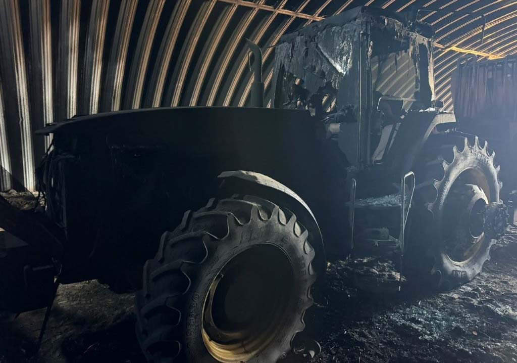 1995 John Deere 8100 Tractor