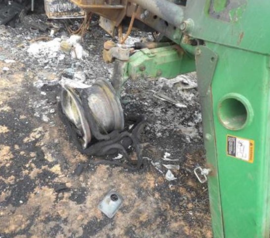 1998 John Deere 7810 Tractor - Image 9