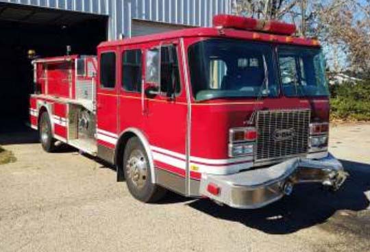 1999 E-One Fire Truck - Image 2