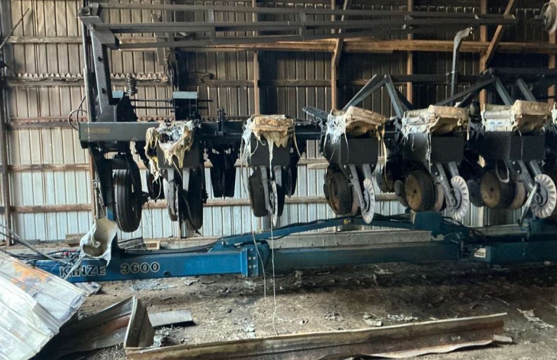 Kinze Planters - Image 5