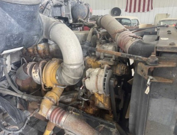 2001 Peterbilt 387 - Image 22