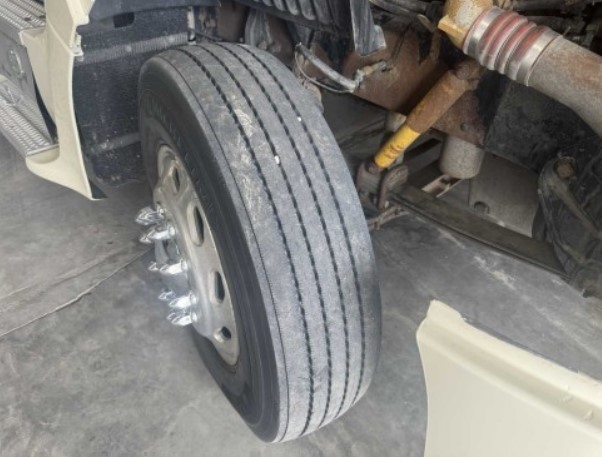 2001 Peterbilt 387 - Image 25
