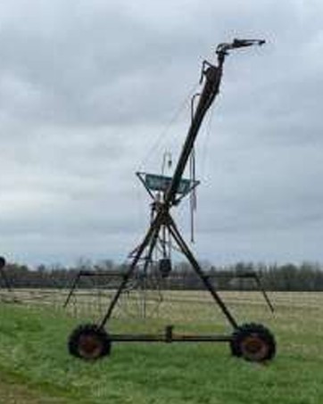 2001 Valley 8000 Pivot