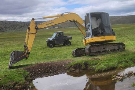 2002 Komatsu PC78US-5 Excavator - Image 2