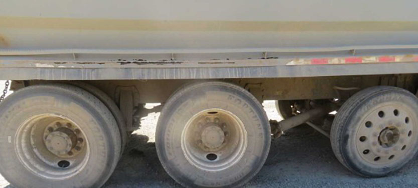 2002 Peterbilt 378 - Image 9
