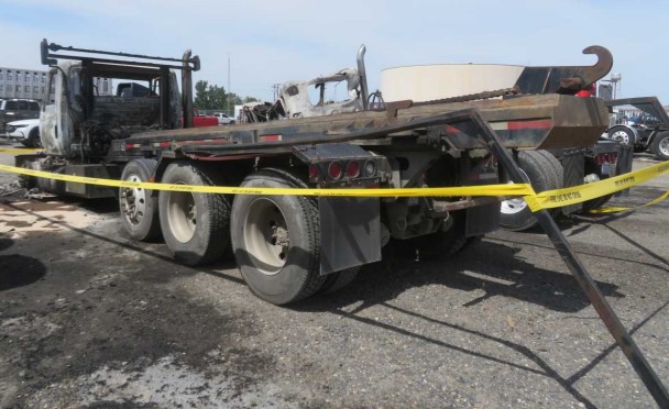 2003 International 7400 - Image 4