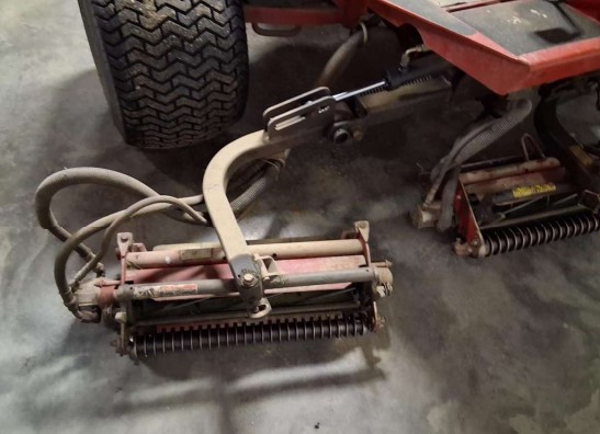 2003 Toro Reelmaster 5200-D - Image 11
