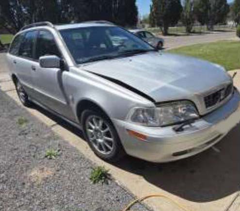 2003 Volvo V40