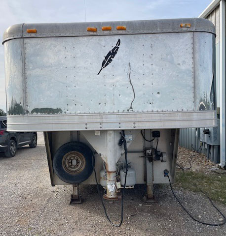 2004 Featherlite Trailer - Image 2
