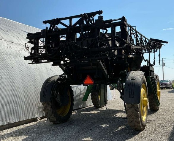 2004 John Deere 4710 Self Propelled Sprayer - Image 6
