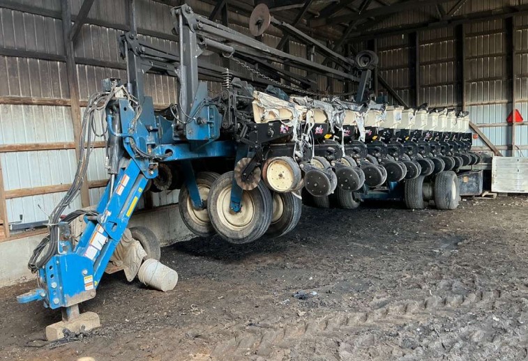 Kinze Planters - Image 7