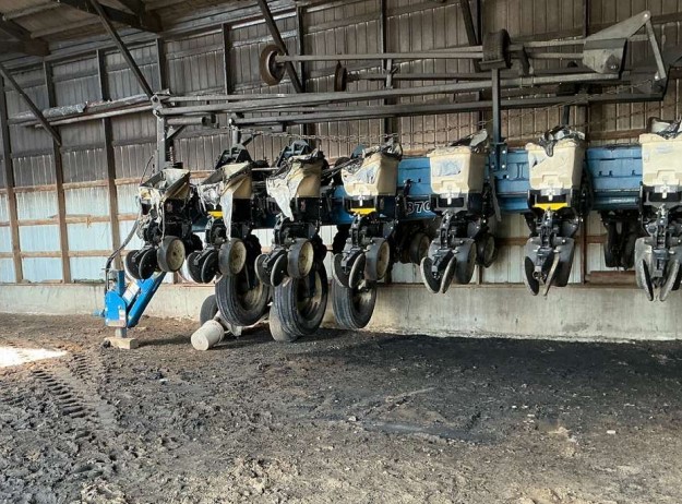 Kinze Planters - Image 8