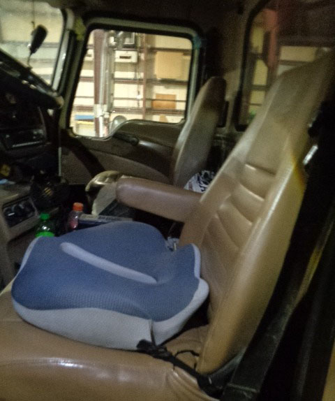 2004 Mack CV713 Granite - Image 31