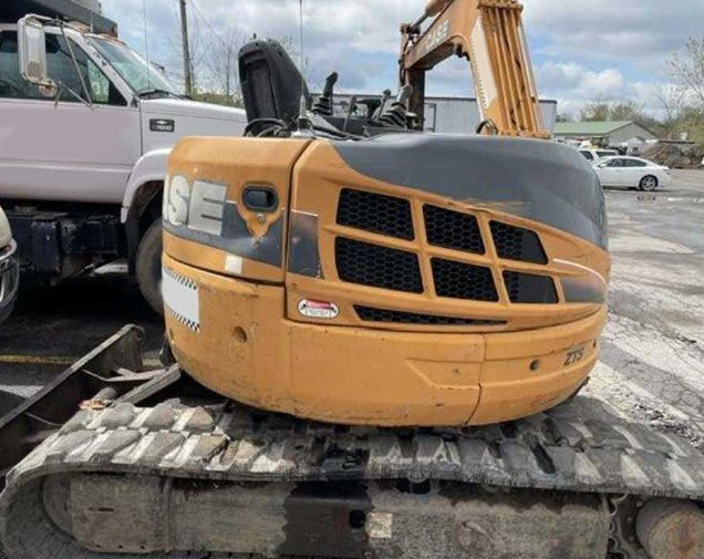 2005 CASE CX50B Excavator - Image 2
