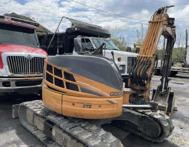 2005 CASE CX50B Excavator - Image 3