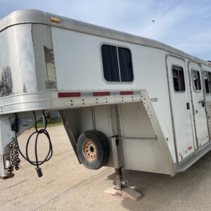 2005 Featherlite Trailer