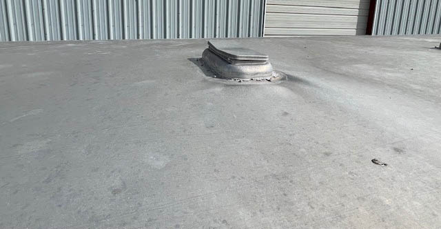 2005 Featherlite Trailer - Image 28