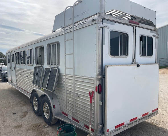 2005 Featherlite Trailer - Image 6