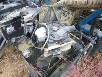 2005 Kinze 3600 Planter - Image 18