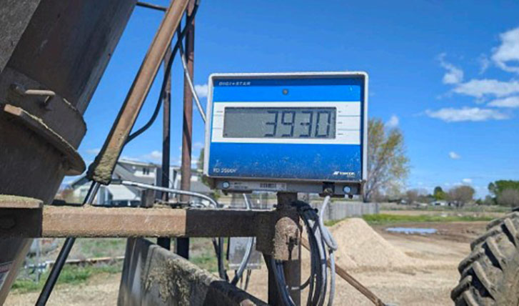 2005 Kirby LP1000 Feed Wagon - Image 26