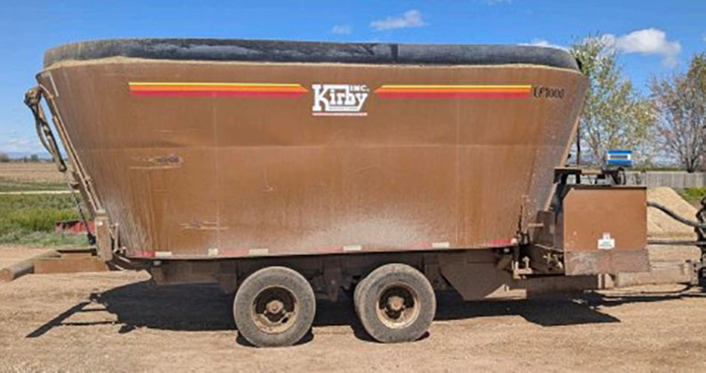 2005 Kirby LP1000 Feed Wagon - Image 4