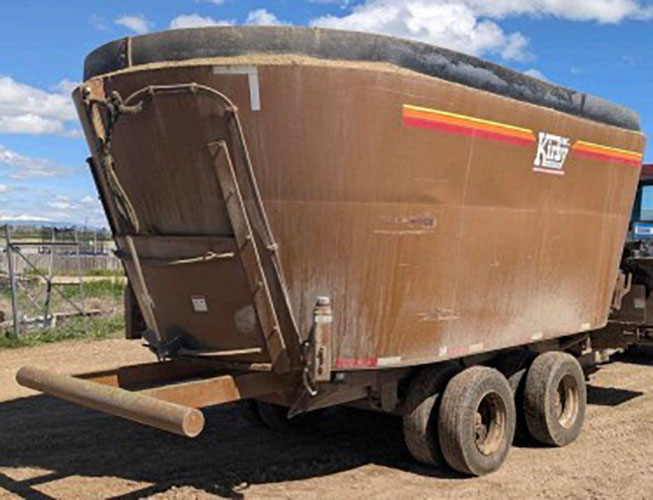 2005 Kirby LP1000 Feed Wagon - Image 5